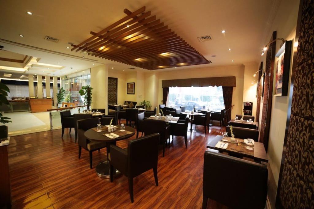 Park Lane Hotel Λαχόρη Εξωτερικό φωτογραφία